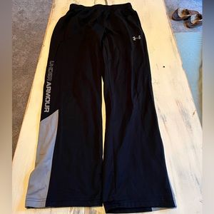 Boys Under Armour black & gray sweatpants size XL - gently used. Smoke free home